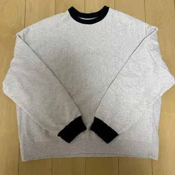 블룸스 ROOTSTOCK x 저널 스탠다드 맨투맨