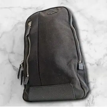 고품질 Lacoste 바디백 외출 출퇴근 통학 여행 크리스마스 눈 겨울