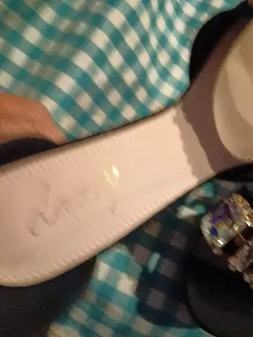 Nasty Gal 블랙 비쥬 하이힐