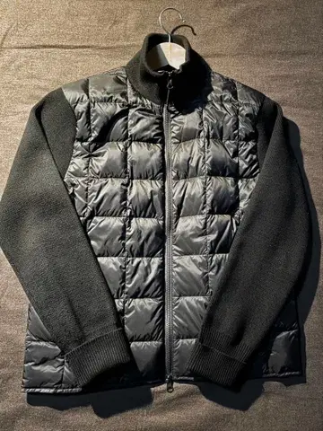 TAION 블랙 다운 자켓 S size