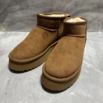 [ 미사용 새상품 ] 오리엔탈 트래픽 숏 어그 부츠 23.5cm 통굽