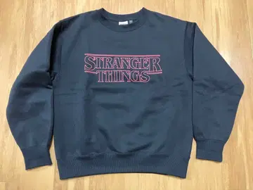 STRANGER THINGS 스트레인저 싱스 맨투맨 GU