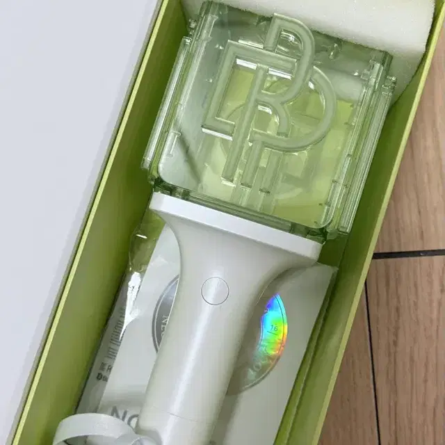 엔시티드림 응원봉 믐뭔봄(1회사용)팝니다