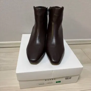 [새상품] RANDA 브라운 앵클부츠 L 사이즈