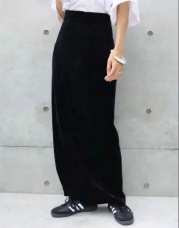 aere high waist velours skirt 36