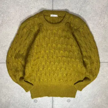 울 니트 모헤어 케이블 짜임 털 길고 불규칙한 크루넥 머스타드