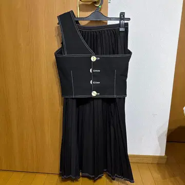 Honey mi honey 블랙 셋업 플리츠 스커트