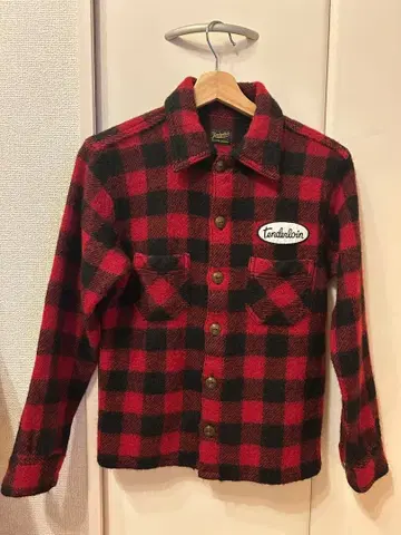 [ 새상품급 ] 텐더 로인 자켓 레드 x 블랙 사이즈:XS 본점 한정판