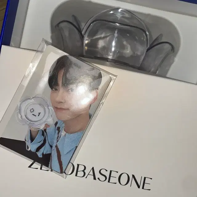 제로베이스원 로즈링 제베원 로즈봉 응원봉