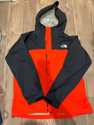 The North Face 마운틴 파카 워터프루프