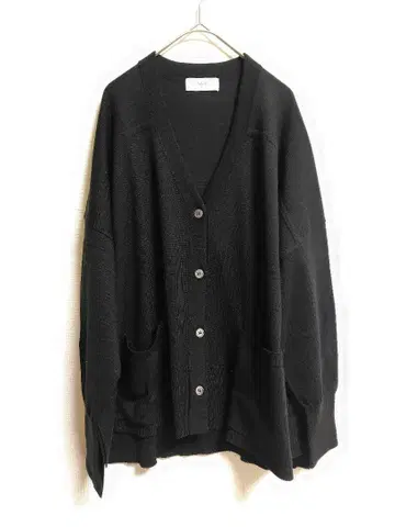 슬로브 이에나 워셔블 와이드 실루엣 가디건 블랙