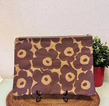 [ 새상품 ] 우니코 패턴 파우치