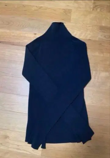 ETRE TOKYO 홀가먼트 터틀 니트 풀오버