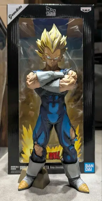 드래곤볼 베지터 피규어