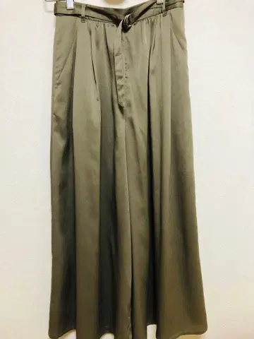 allureville 와이드 팬츠 사이즈 1 모스그린