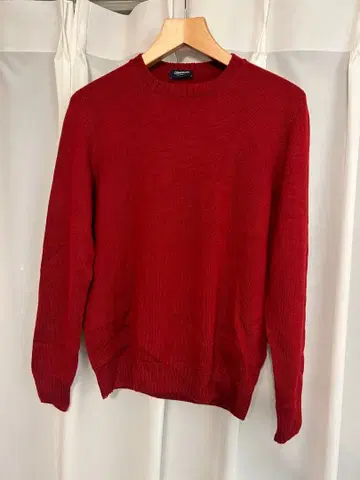 돌모어 크루넥 니트 보르도