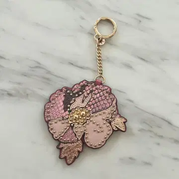 [새상품급] MICHAEL KORS 꽃 모티브 키링 백 액세서리