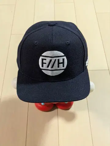 하치오지 리폼 x Xyladecor 콜라보 캡