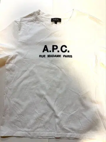 APC 티셔츠 화이트 로고 S