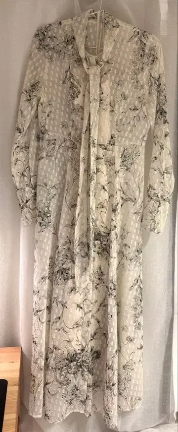 Fray.id 꽃무늬 보타이 셔츠 원피스