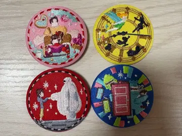 캐릭터 자수 핀 배지 4개 세트