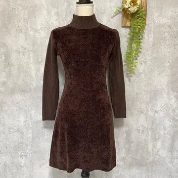 [블랑 누보] 하이넥 니트 원피스 무릎 기장 몰 니트 울 혼방 M