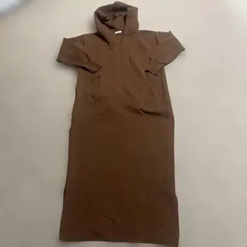 STYLE DELI 후드 부착 브라운 롱 원피스