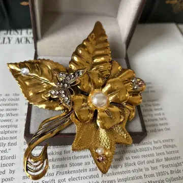 독일제 빈티지 브로치 큰 꽃과 나비