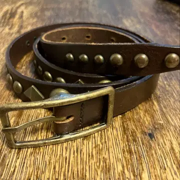 스터드 장식 브라운 가죽 벨트 내로우 벨트