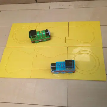 토마스 퍼시 역에서 STOP!&GO!