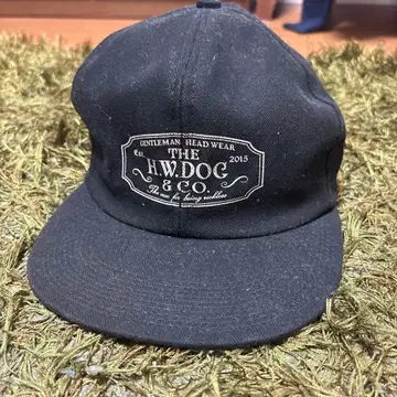 H.W.DOG & CO. 블랙 캡