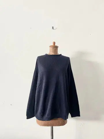 [ 새상품급 ] 45R 거즈 로우 게이지 M 스웨터 네이비