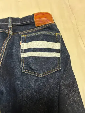 Momotaro 스트레이트 데님 다크 블루