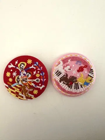 디즈니 자수 디자인 캔뱃지 2개 세트