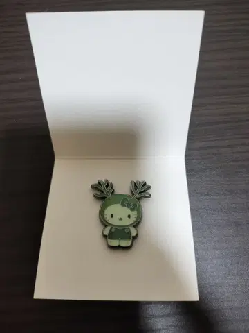 오사카 간사이 엑스포 한정판 해조류 헬로키티 미역 핀 배지