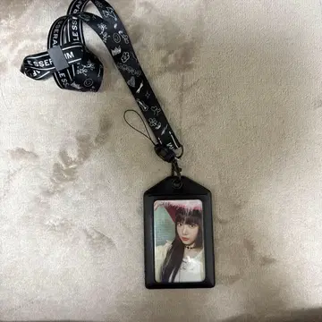 FEARING 사진 포함 키링 블랙