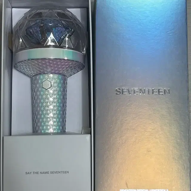 세븐틴 응원봉 뉴럿봉 2세대 캐럿봉 판매합니다