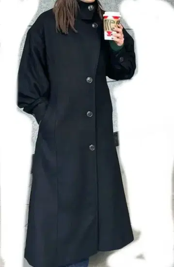 맥시 볼륨 슬리브 코트 무루아