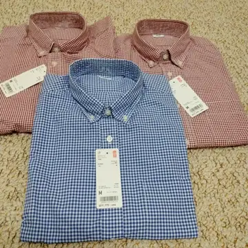 [ 새상품 택 포함 ] 유니클로 버튼 다운 셔츠 3장 세트 M