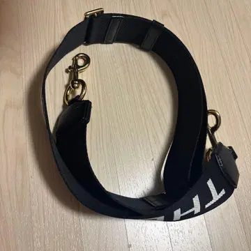 더 마크 제이콥스 블랙 스트랩