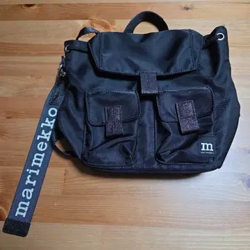 마리메꼬 EVERYTHING 백팩 S 사이즈