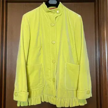 미쏘니 벨벳 프릴 자켓 옐로우 그린