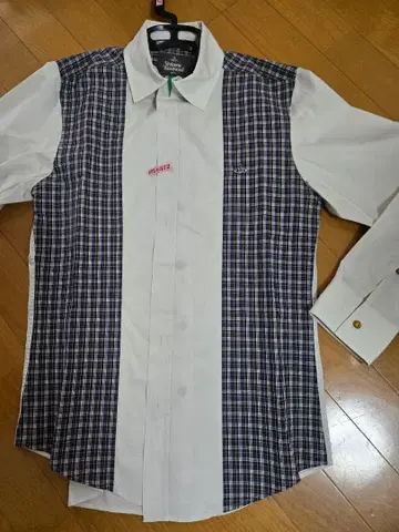 비비안 웨스트우드 체크 무늬 스타일리시 긴팔 셔츠