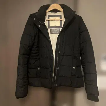 Abercrombie & Fitch 블랙 다운 자켓