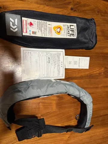 [새상품급] 다이와 DF-2724 구명 조끼