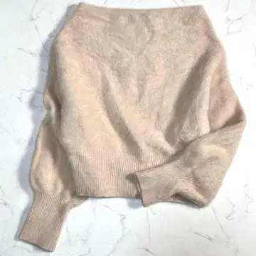 아뉴앙스 anuans 라쿤 폭스 오프숄더 니트 풀오버