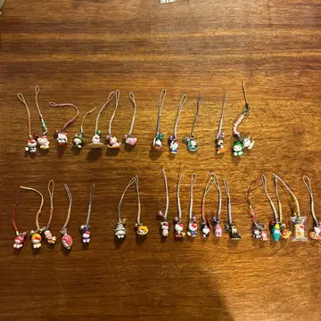 지역 한정 헬로키티 족쇄 스트랩 30개+1개 (규슈 오키나와)