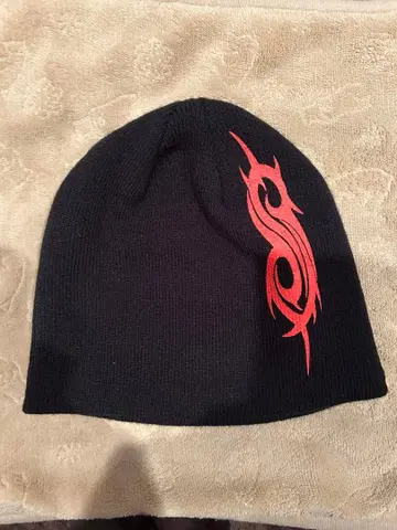 Pleasure x Slipknot 비니