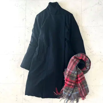 컨디션 최상 띠어리 NURTURE BANU 체스터 다운 코트 블랙 블랙