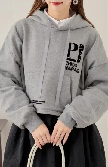 [미사용 새상품 택 포함] CHiCO(치코) 로고 후드티